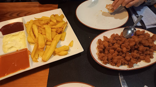 Patatas bravas