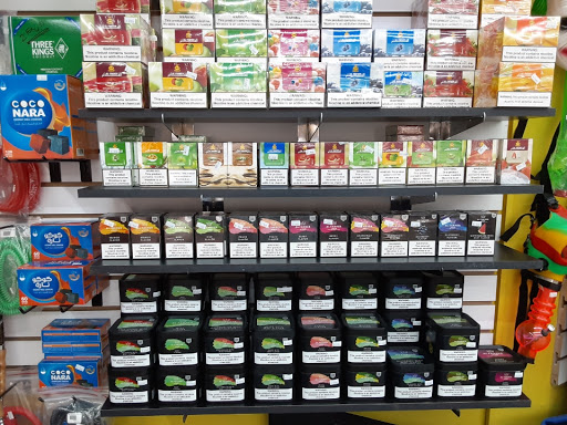 Tobacco Shop «Stirling Glass», reviews and photos, 5890 Stirling Rd, Hollywood, FL 33021, USA