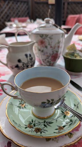 Loveys Tea Shoppe image