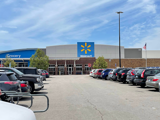 Department Store «Walmart Supercenter», reviews and photos, 1455 E Lake Cook Rd, Wheeling, IL 60090, USA