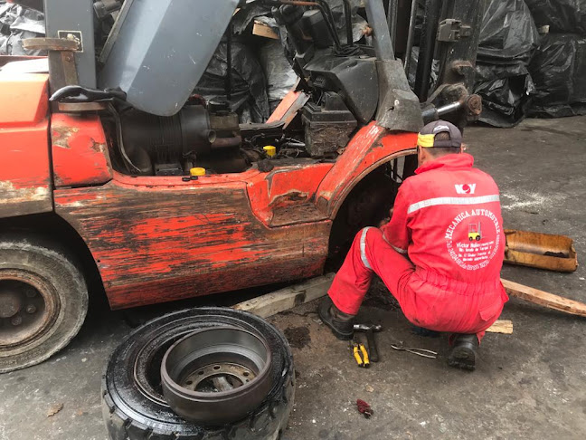 Mecánica automotríz de Víctor Núñez - Taller de reparación de automóviles