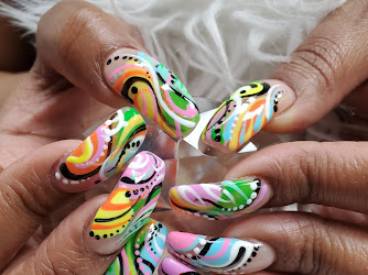 Super Nails