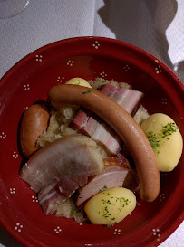 Choucroute d'Alsace du Restaurant de spécialités alsaciennes À La Tête De Lard à Strasbourg - n°4