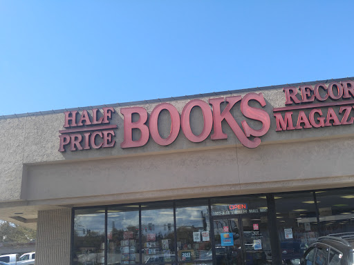 Book Store «Half Price Books», reviews and photos, 1321 SE Everett Mall Way, Everett, WA 98208, USA