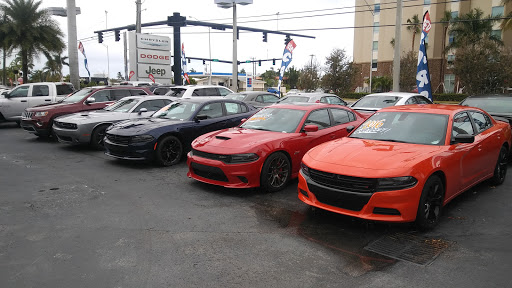 Car Dealer «Joey Accardi Chrysler, Dodge, Jeep, Ram», reviews and photos, 909 S Federal Hwy, Pompano Beach, FL 33062, USA