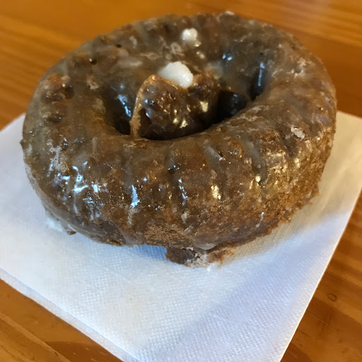 Donut Shop «Lewisburg Donut Shop», reviews and photos, 1523 Mooresville Hwy, Lewisburg, TN 37091, USA