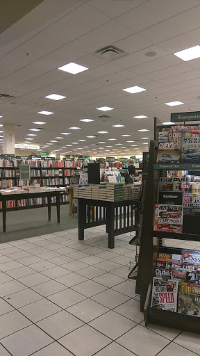 Book Store «Barnes & Noble», reviews and photos, 1758 S Val Vista Dr, Mesa, AZ 85204, USA