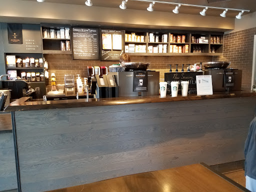 Coffee Shop «Starbucks», reviews and photos, 2475 Albany Ave, West Hartford, CT 06117, USA