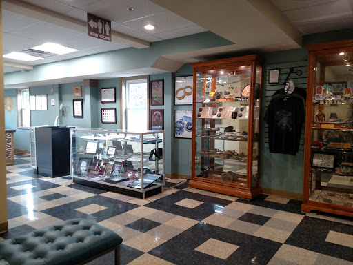 Tattoo and piercing shop Lowell