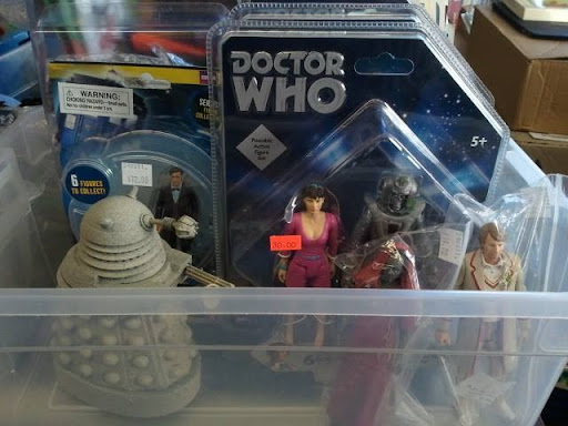 Vintage Clothing Store «STAR POP Vintage + Modern», reviews and photos, 15813 Waterloo Rd, Cleveland, OH 44110, USA