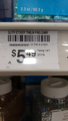 Pet Supply Store «Petco Animal Supplies», reviews and photos, 1110 Harter Pkwy, Yuba City, CA 95993, USA