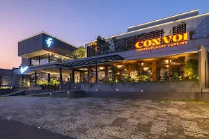 Convoi Restaurant and Bar image