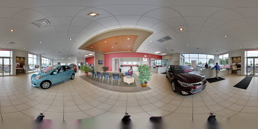Toyota Dealer «Gusweiler Toyota», reviews and photos