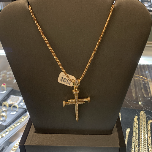 Gun Shop «South Dade Jewelry & Gun Exchange», reviews and photos, 20848 S Dixie Hwy, Miami, FL 33189, USA