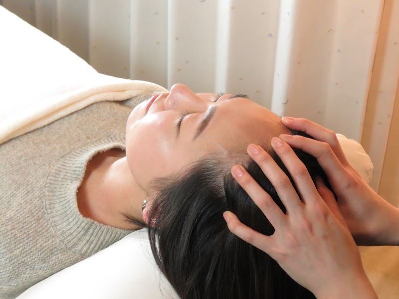 あたまのご褒美サロン GIFT(The best head spa & Massage)