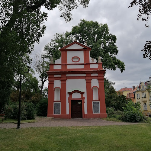 Recenze na Kaple Nalezení svatého Kříže v Teplice - Kostel