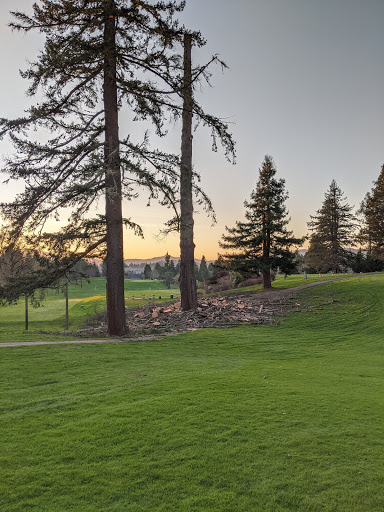 Country Club «Corvallis Country Club», reviews and photos, 1850 SW Whiteside Dr, Corvallis, OR 97333, USA