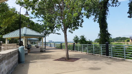 Tourist Information Center «Tennessee Welcome Center», reviews and photos, 119 Riverside Dr, Memphis, TN 38103, USA