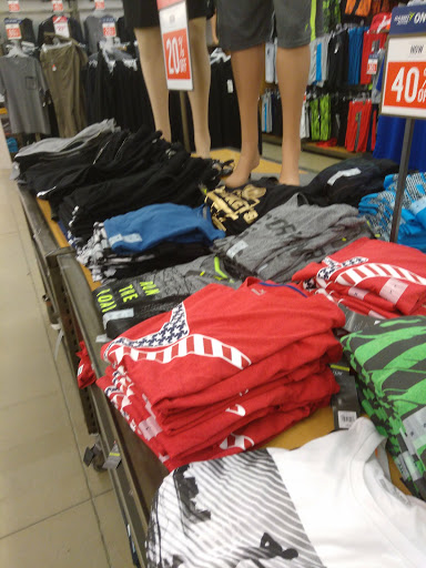 Clothing Store «Old Navy», reviews and photos, 43 Middlesex Turnpike, Burlington, MA 01803, USA