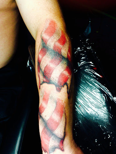 Tattoo Shop «Images for the Blind Tattoo Gallery», reviews and photos, 511 Champion Dr, Canton, NC 28716, USA