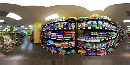 Pet Supply Store «Our Pet World», reviews and photos, 380 Semoran Commerce Pl, Apopka, FL 32703, USA