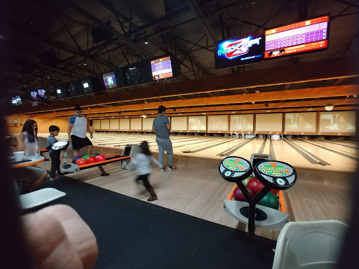 Bowling Alley «Bedroxx Bowling», reviews and photos, 4385 W Ina Rd, Tucson, AZ 85741, USA