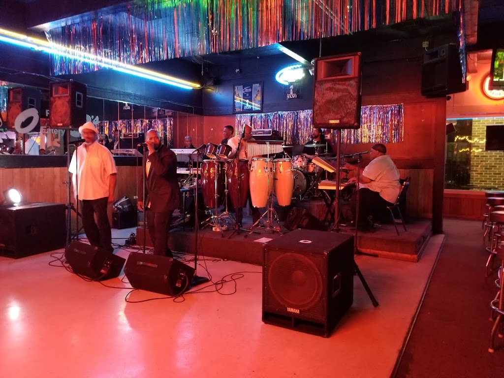 O B's Pizza Pub & Eatery 46229