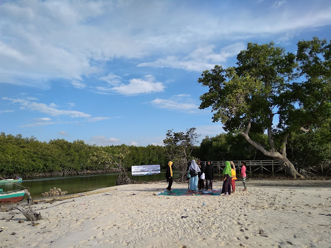 Hutan Mangrove Gusung