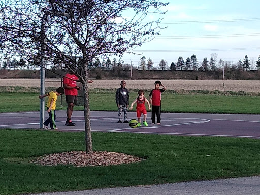 Park «Tuscany Trail Park», reviews and photos, 445 Grape Vine Trail, Oswego, IL 60543, USA