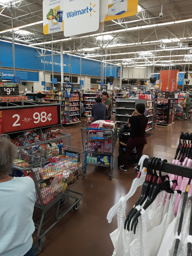 Department Store «Walmart Supercenter», reviews and photos, 7150 Camino Arroyo, Gilroy, CA 95020, USA