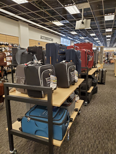 Department Store «Nordstrom Rack San Leandro», reviews and photos, 1285 Marina Blvd, San Leandro, CA 94577, USA