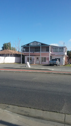 Fabric Store «Pink House Decorator Fabrics», reviews and photos, 5327 Tyler St, Riverside, CA 92503, USA