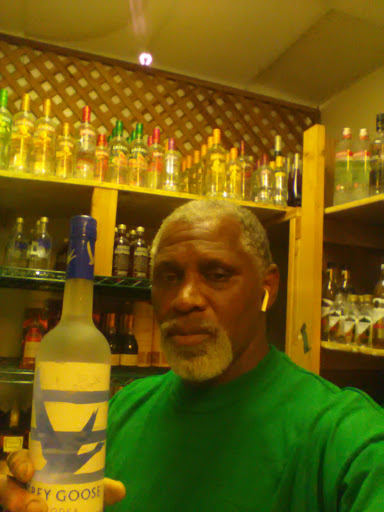 Liquor Store «Liquor Center», reviews and photos, 3315 Northgate Blvd # 12, Sacramento, CA 95834, USA