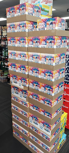 Liquor Store «World Wines & Liquor», reviews and photos, 8760 Mentor Ave, Mentor, OH 44060, USA