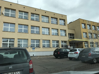 Szkoła Podstawowa im. Arkadego Fiedlera w Rychwale Konińska 46A, 62-570 Rychwał, Polska