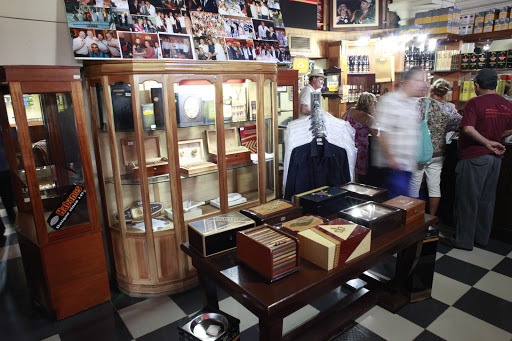 Mineral shops in Havana