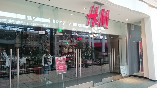 Clothing Store «H&M», reviews and photos, 140 Easton Station, Columbus, OH 43219, USA