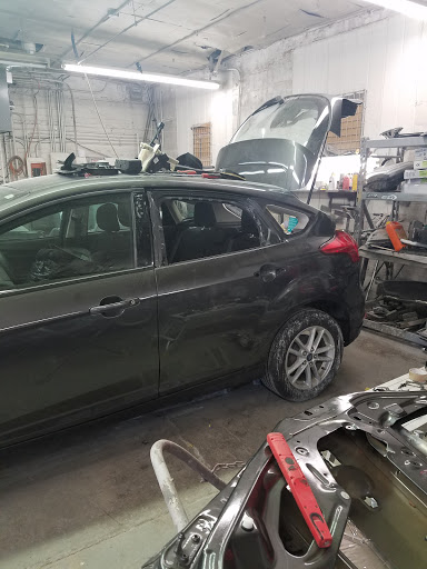 Auto Body Shop «Midwest Auto Body Shop», reviews and photos, 3405 W Lake St, Melrose Park, IL 60160, USA