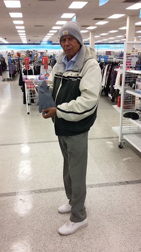 Clothing Store «Ross Dress for Less», reviews and photos, 4919 E 41st St, Tulsa, OK 74135, USA