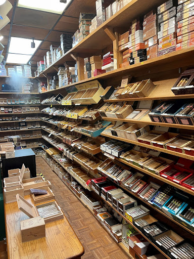 Cigar Shop «Tobacco Leaf», reviews and photos, 7111 W Alameda Ave, Lakewood, CO 80226, USA