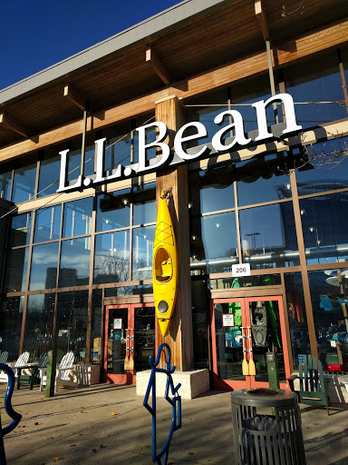 Clothing Store «L.L. Bean», reviews and photos, 8095 Tysons Corner Center, McLean, VA 22102, USA