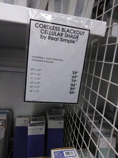 Shopping Mall «Crystal Point Mall Shopping Center», reviews and photos, 6000 Northwest Hwy, Crystal Lake, IL 60014, USA