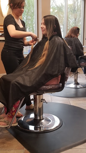 Day Spa «La Grande BeautySpa and Boutique», reviews and photos, 56 East Broadway Avenue #106, Forest Lake, MN 55025, USA