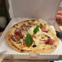Plats et boissons du Pizzeria Pizza Cali à Fayence - n°4