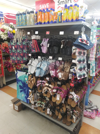Dollar Store «FAMILY DOLLAR», reviews and photos, 4231 Greenwood Dr, Portsmouth, VA 23701, USA