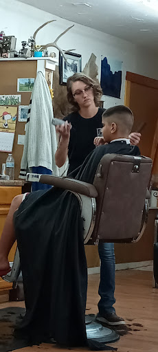 Barber Shop «AJ Barber Shop», reviews and photos, 1000 Apache Trail #103, Apache Junction, AZ 85120, USA