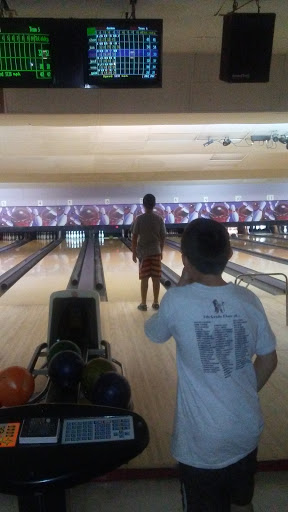 Bowling Alley «Bellair Lanes», reviews and photos, 2575 N Atlantic Ave, Daytona Beach, FL 32118, USA