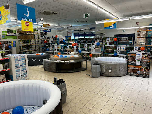 Magasin de matériel pour piscines Cash Piscines Vichy