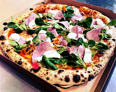 Pizza delice f2r à Frontenay-Rohan-Rohan