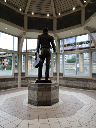 Tourist Attraction «Elvis Statue», reviews and photos, 115 Beale St, Memphis, TN 38103, USA